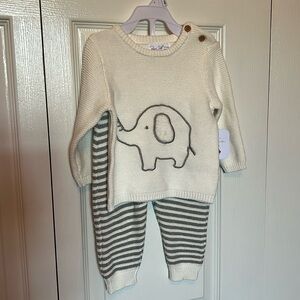 Knit set of pants and sweater for baby. Brand New! Make me an Offer :)